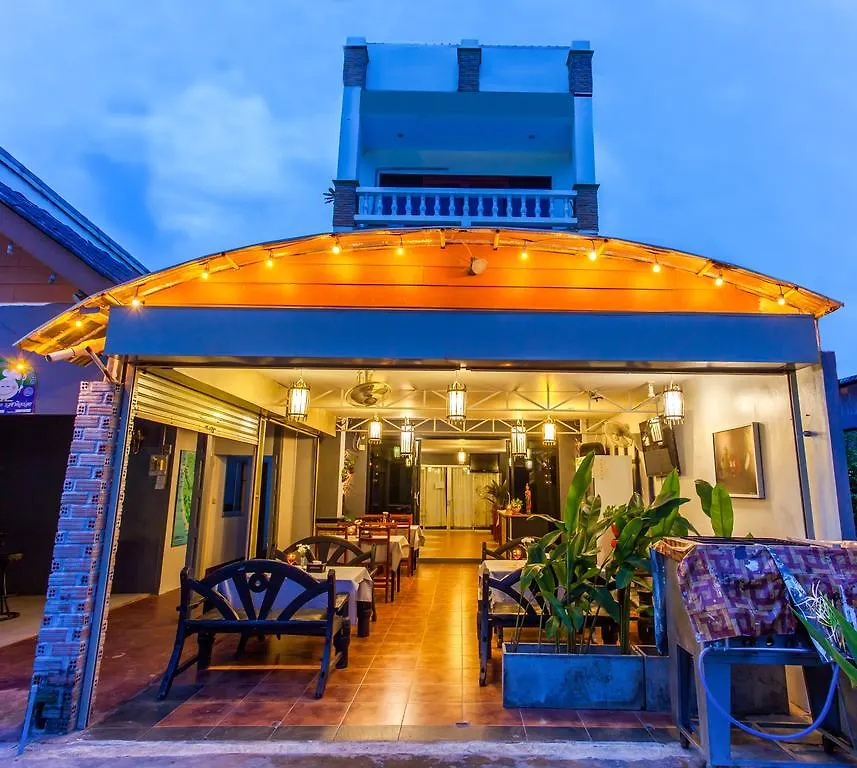 Hostel Hugs Guesthouse Ko Lanta