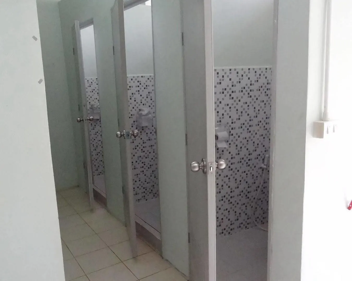 Hostel Hugs Guesthouse Ko Lanta