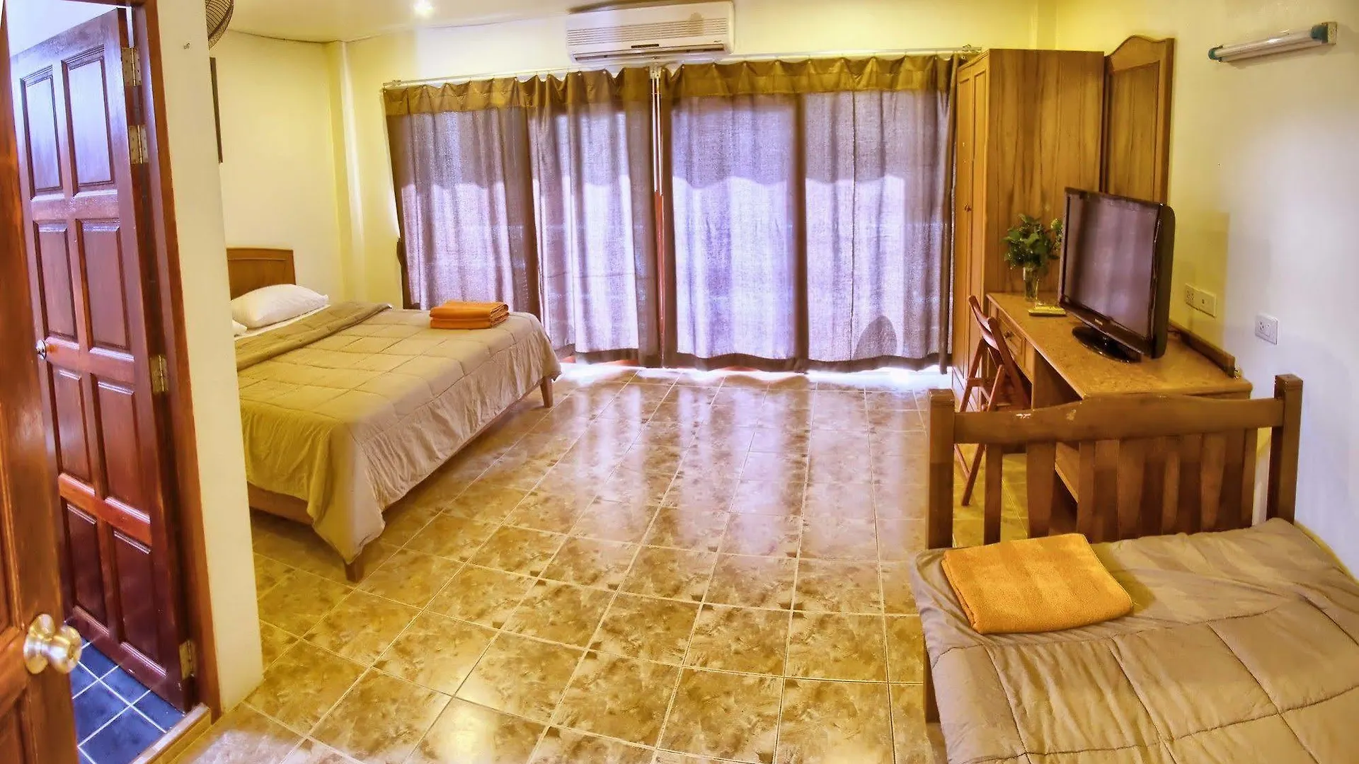 旅馆 Ko Lanta 拥抱旅馆旅舍 泰国