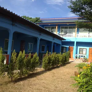 Lanta Blue House Guest house