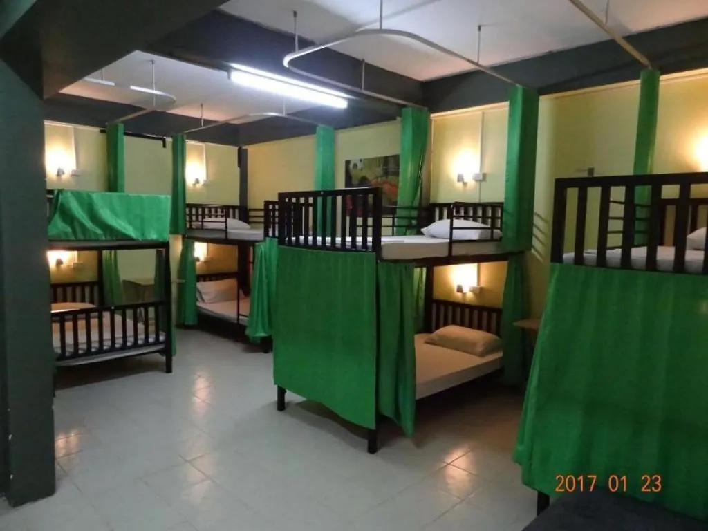 Hugs Guesthouse & Hostel Koh Lanta 0*,  Thailand